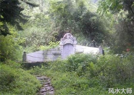 坟墓风水选址条件