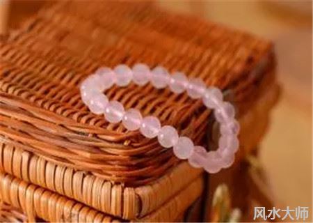 如何通过风水来催旺姻缘运