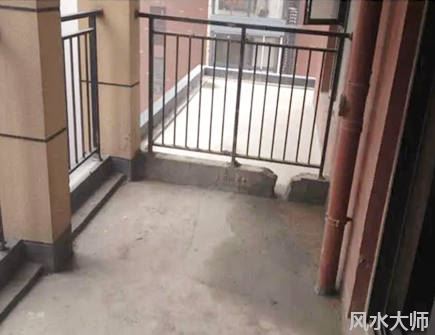 房间内墙角煞如何化解