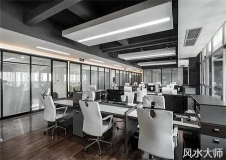 办公室阴气重怎么办