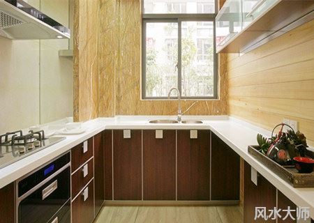 厨房风水对女主人的影响