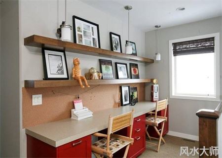 容易出学霸的书桌风水