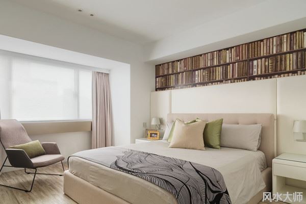 头不能朝哪个方向睡