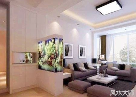 客厅鱼缸怎么摆放旺财