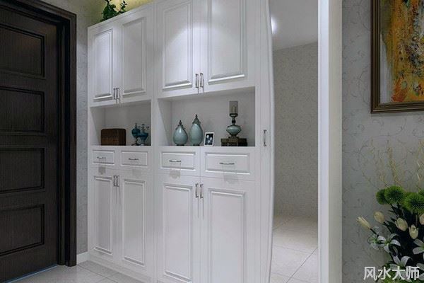 镜子放在家中什么位置比较好