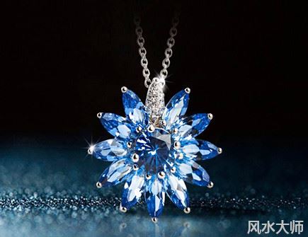 属狗长时间适合佩戴什么吉祥物