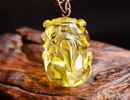 属羊长时间适合佩戴什么吉祥物