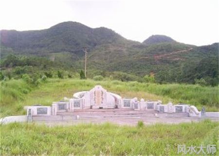 让子孙后代荣华富贵的坟墓风水