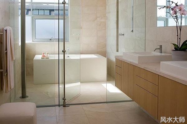 卫生间在东北角好不好