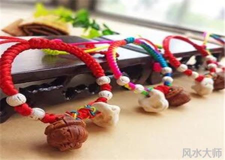 孕妇佩戴什么能辟邪