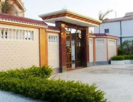 住宅大门前最忌什么