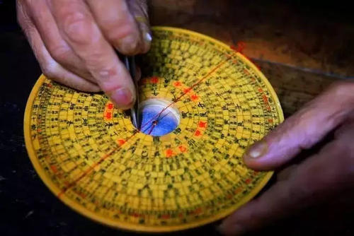 如何成为风水师