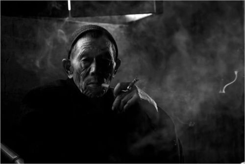 梦见跟已故的爷爷说话