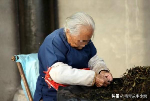 孙女梦见已故的奶奶预示什么