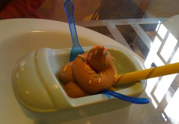 梦见有人吃小孩