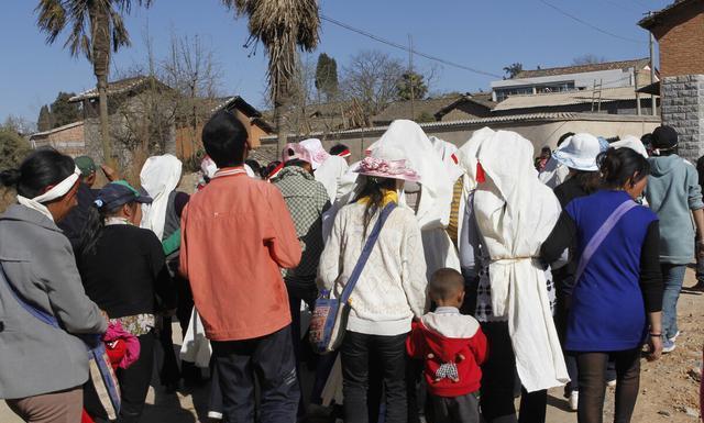 梦见有人在办丧事