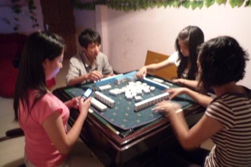 梦见有人叫我打牌