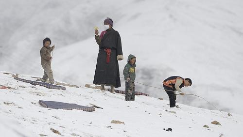 梦见有人背自己过河