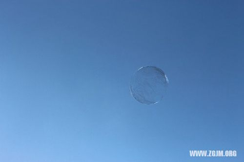 梦见有人意外死亡